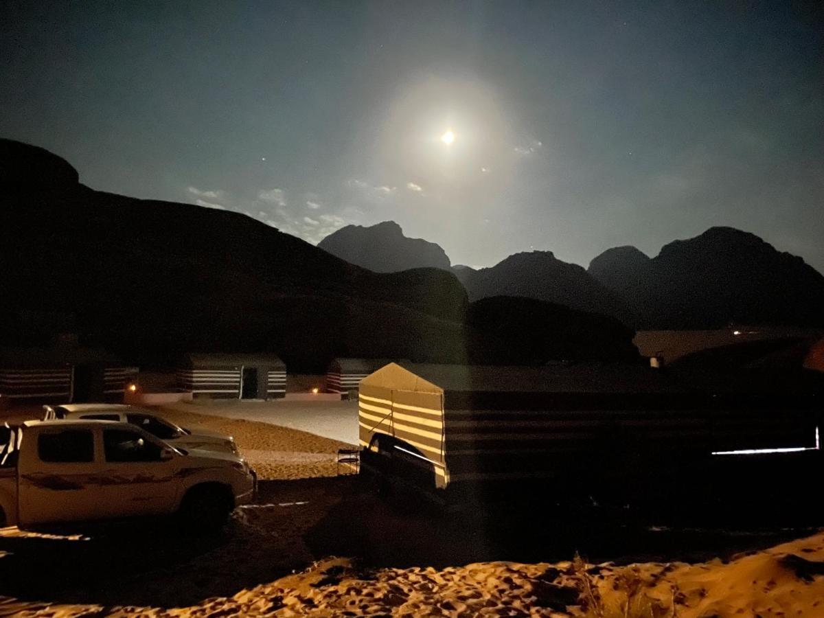 Zarb Desert Camp Rum vádi Kültér fotó